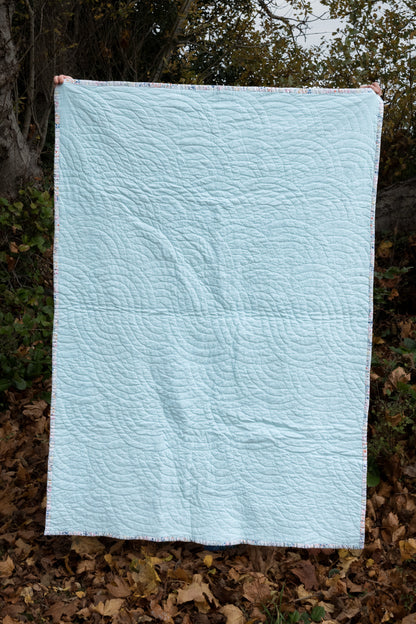 Handmade Quilt [hexagon gradient]